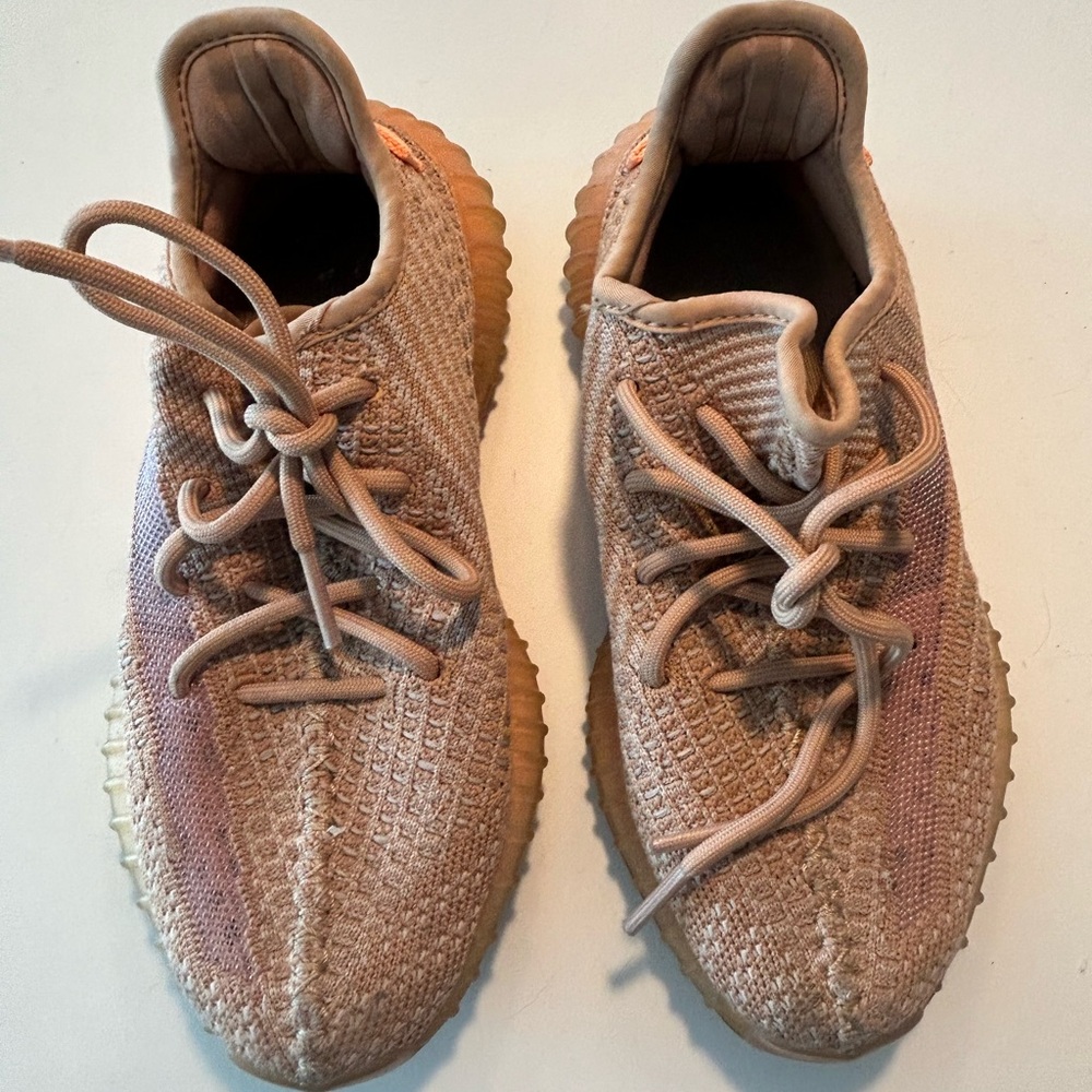 YEEZY Boost 350 V2 "Clay" sneakers size 5